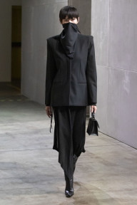 Look 4