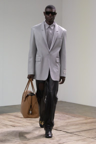 Look 8