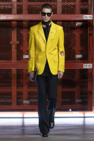 Look 11