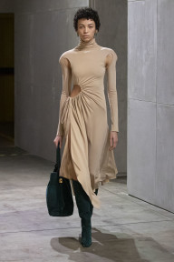 Look 28