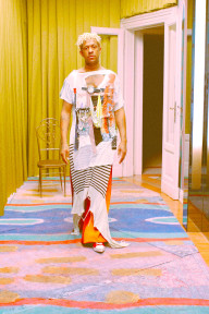 Look 24