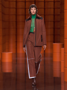 Look 11