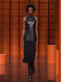 Look 37