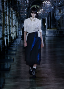 Look 1