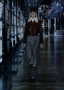 Look 9
