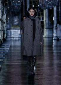 Look 15