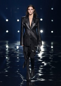 Look 8