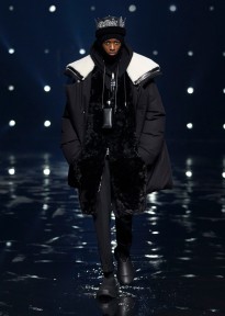 Look 19