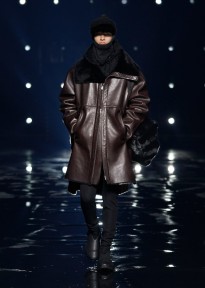 Look 25