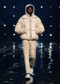 Look 32