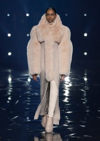 Look 44