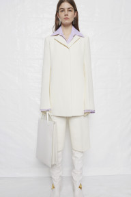 Look 16