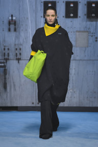 Look 12