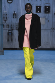 Look 25