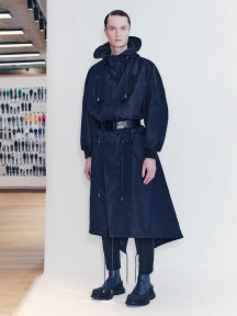 Look 16