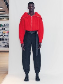 Look 18