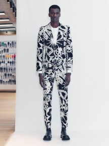 Look 25