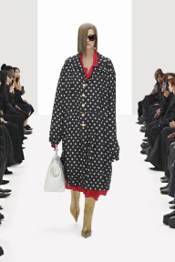Look 9