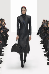 Look 19